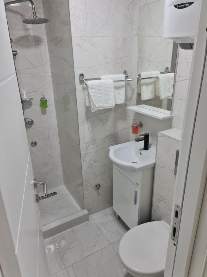 River side suites Belgrado Exterior foto